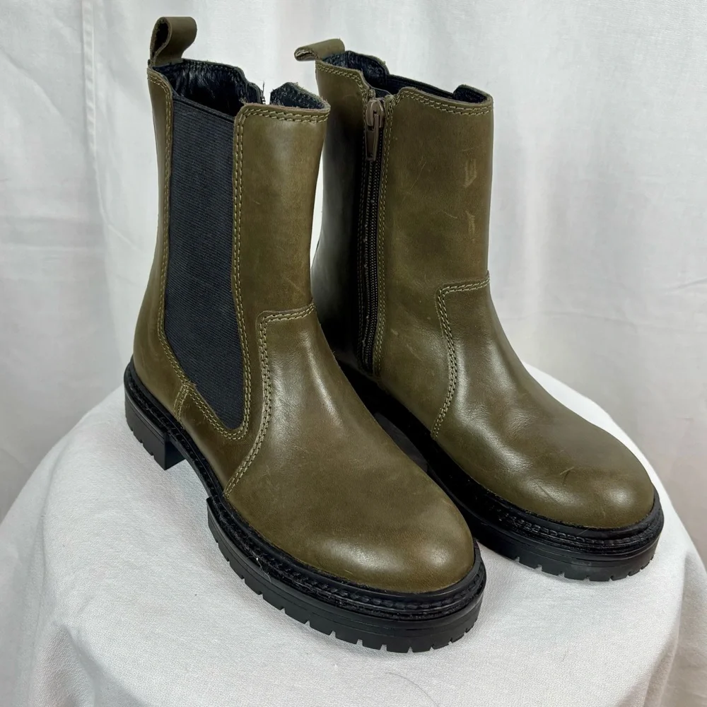 ZARA‎ Olive Green Leather Chelsea Boots Women’s EU 35 / US 3.5 /  Junior 4.5